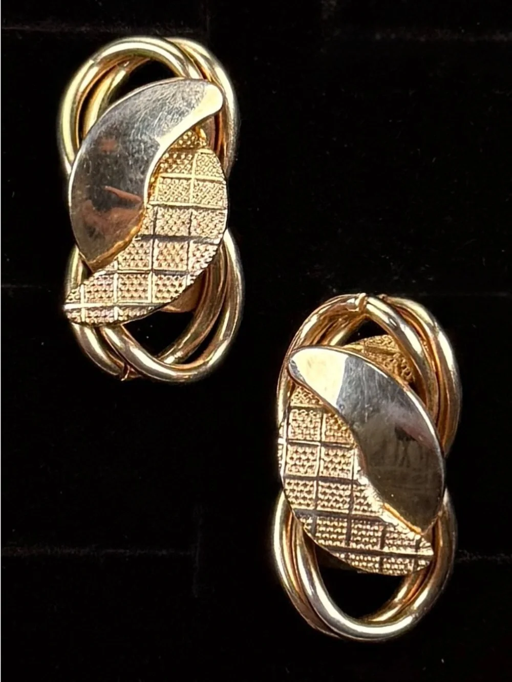 Vintage, aged goldtone, weighted clip on earrings